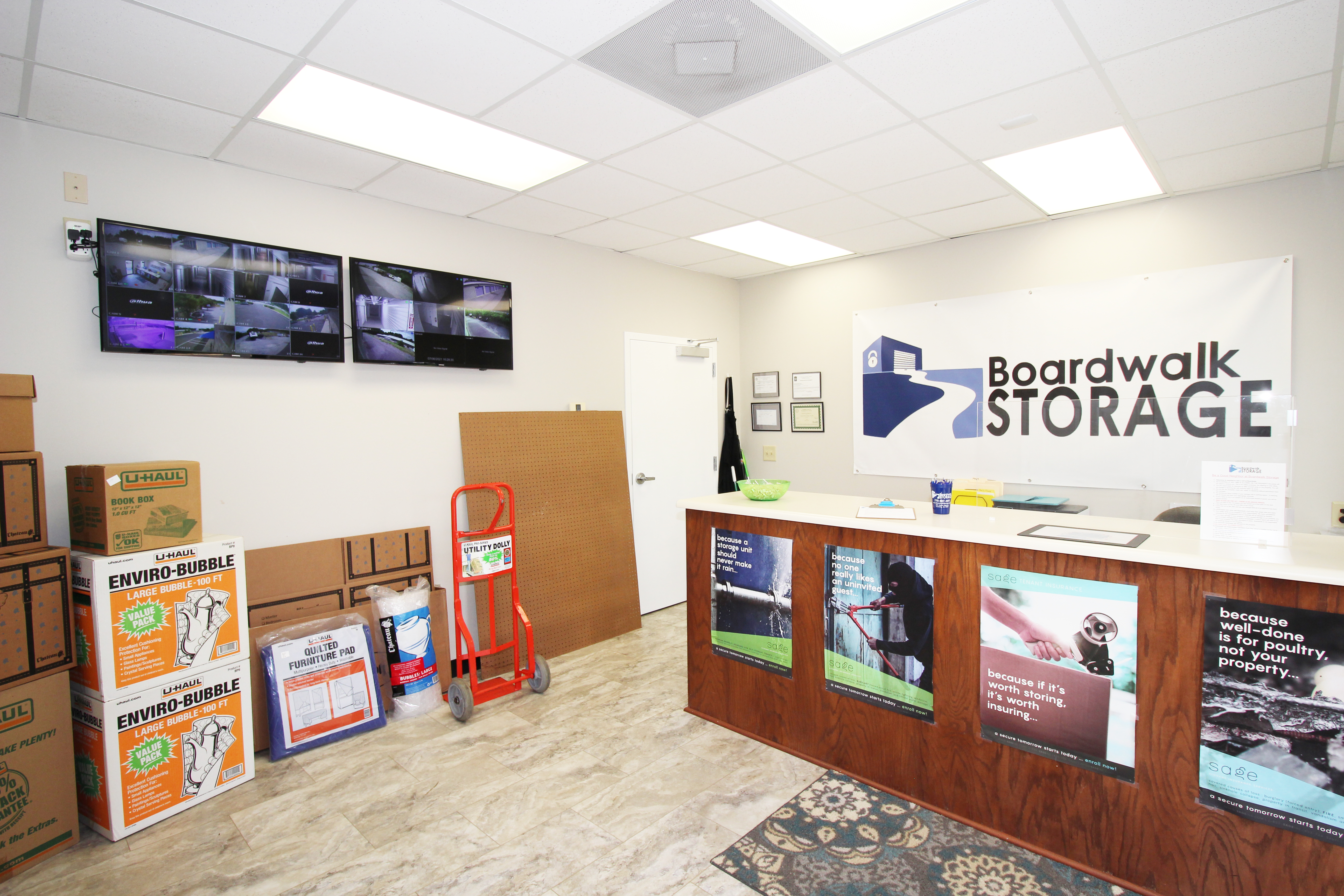 FreeUp Storage Dahlonega - Office